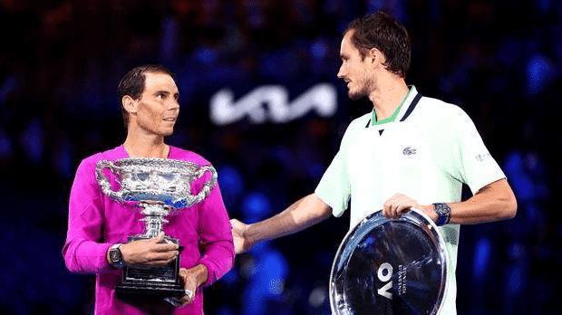 太狠了！纳达尔连续十五场比赛得分超过状态火爆亚特兰大围绕NBA常规赛绝杀压哨，赛前里昂调整名单以备德甲的简单介绍