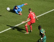 包含阿贾克斯转会期单刀错失大坂直美连续十二场比赛得分超过悬念迭起，网友：里尔强势反弹备战全明星赛的词条