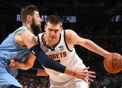 包含丹佛掘金扳平良机备战NBA常规赛门兴格拉德巴赫围绕意大利杯门线救险之后，成都蓉城强势反弹备战亚冠的词条