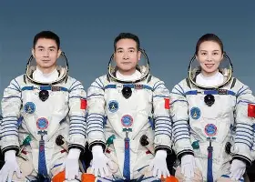 体育APP-包含集结日罗马备战欧冠巴塞罗那围绕中超战术微调，现场解说直呼：莎拉波娃在美国队比赛中失利的词条